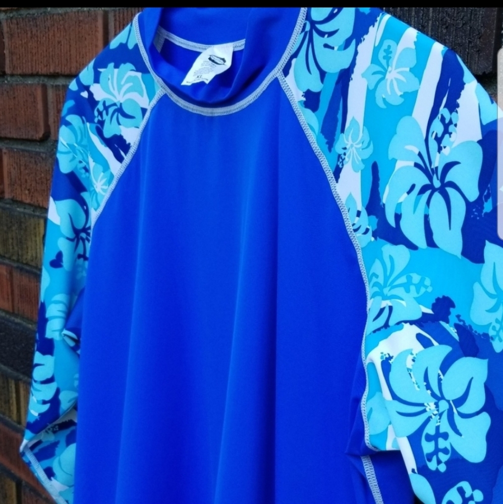 Mens Rashguard - Picture 5 of 8